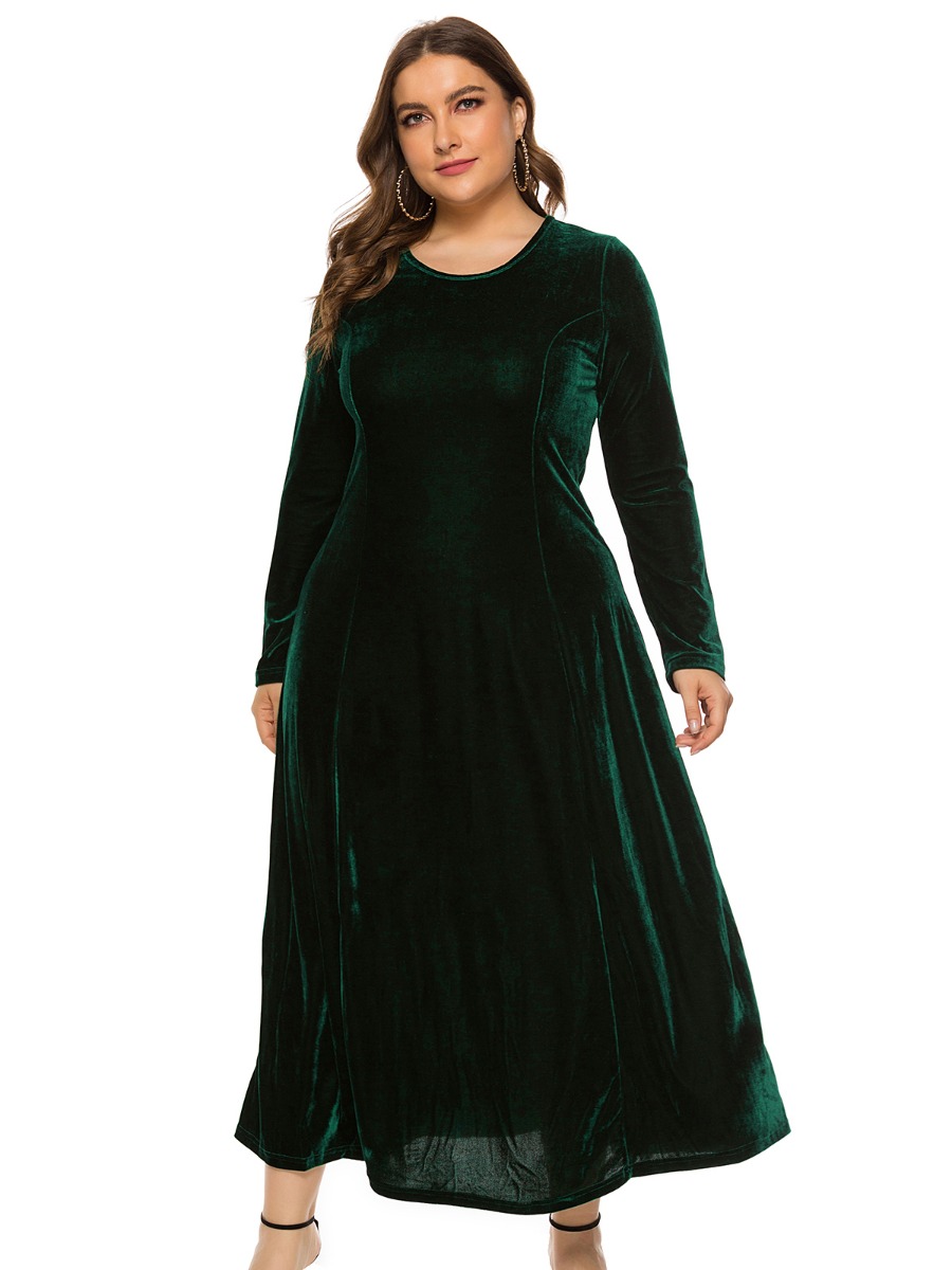 Plus Size Crew Neck Velvet Maxi Dress